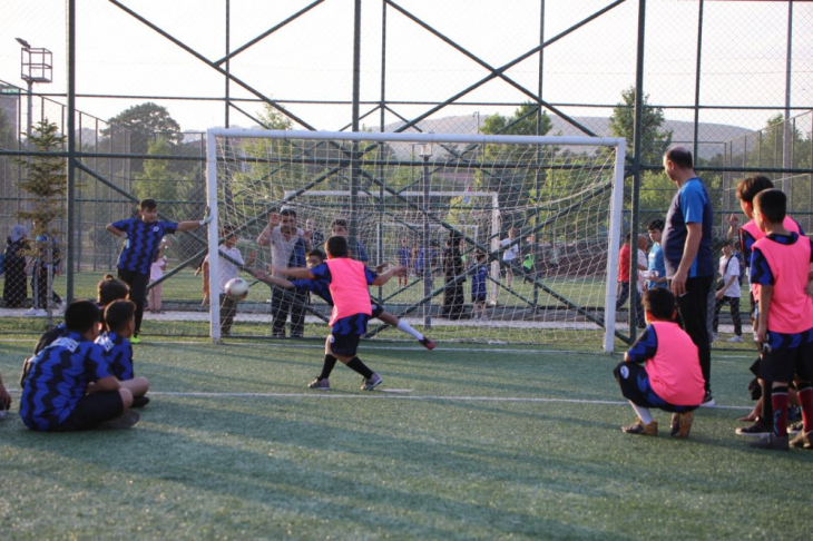 Elazığ Belediyesi ücretsiz Yaz Spor Kursları başladı 